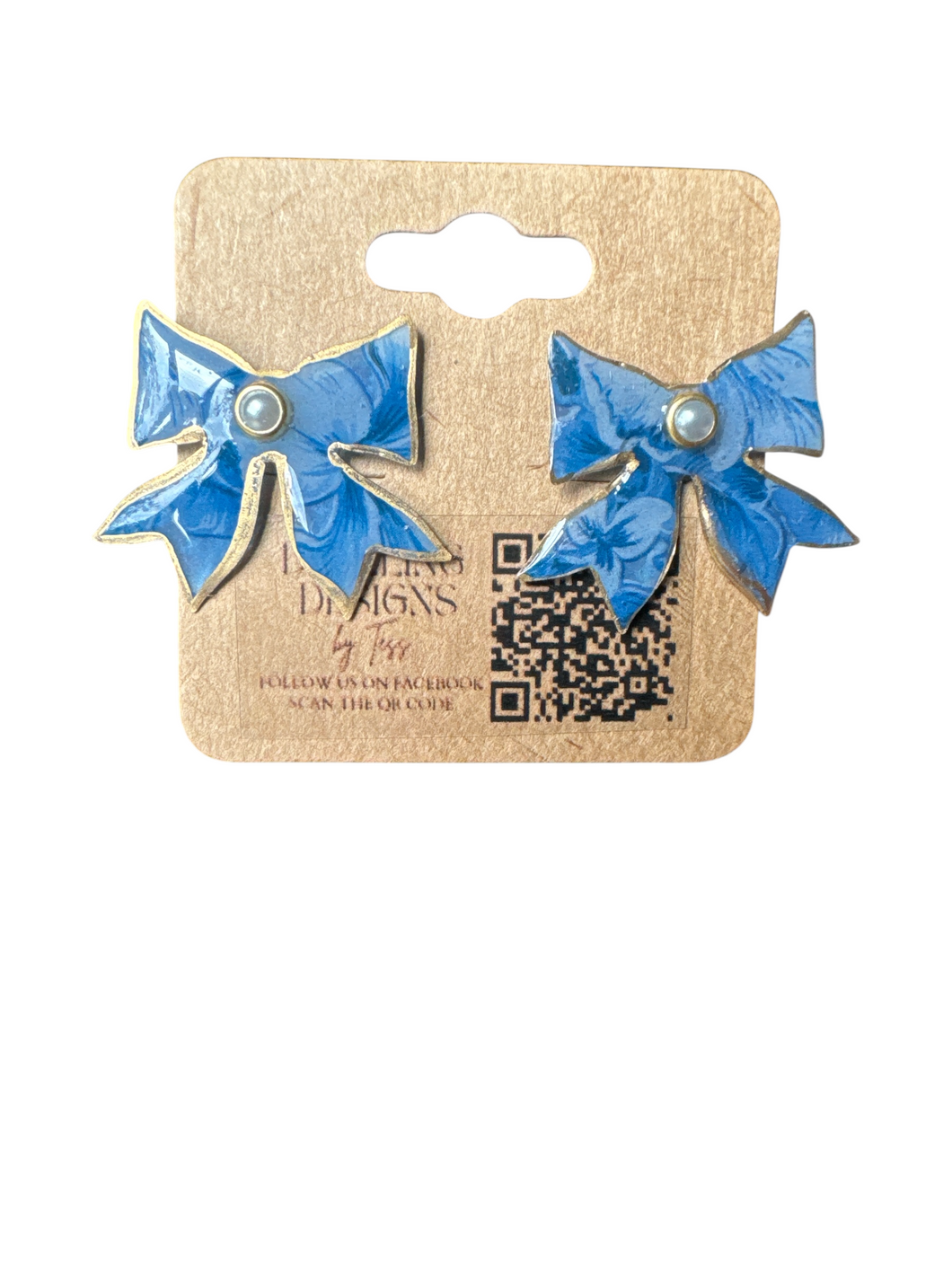 Small Bow Resin Studs