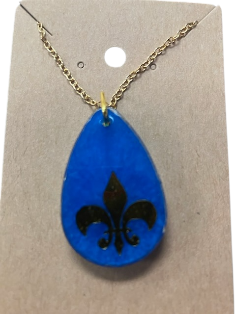 Fleur de Lis Resin Pendant Necklace